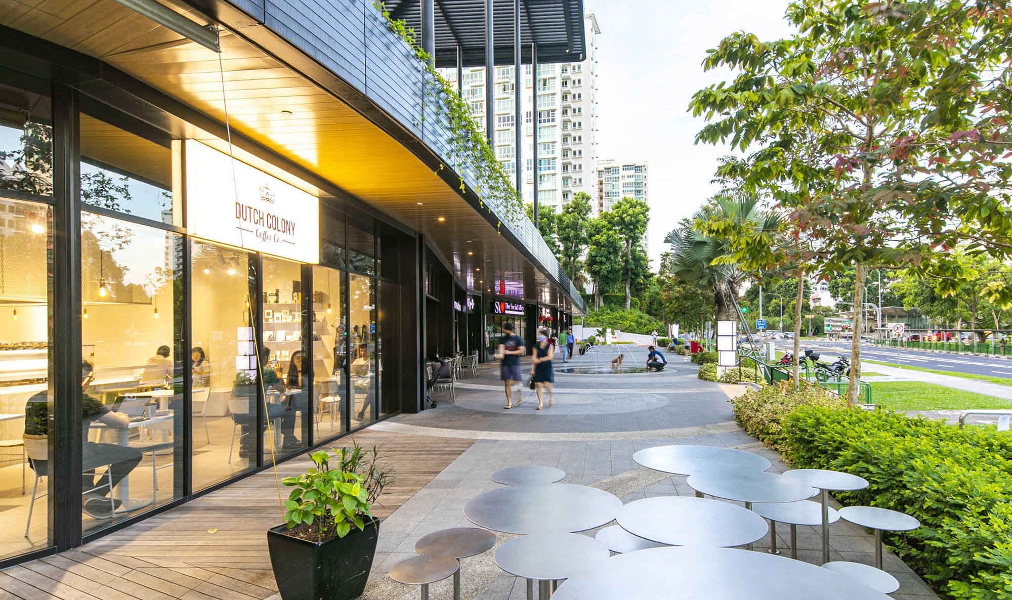 Empowering social interaction through urban design