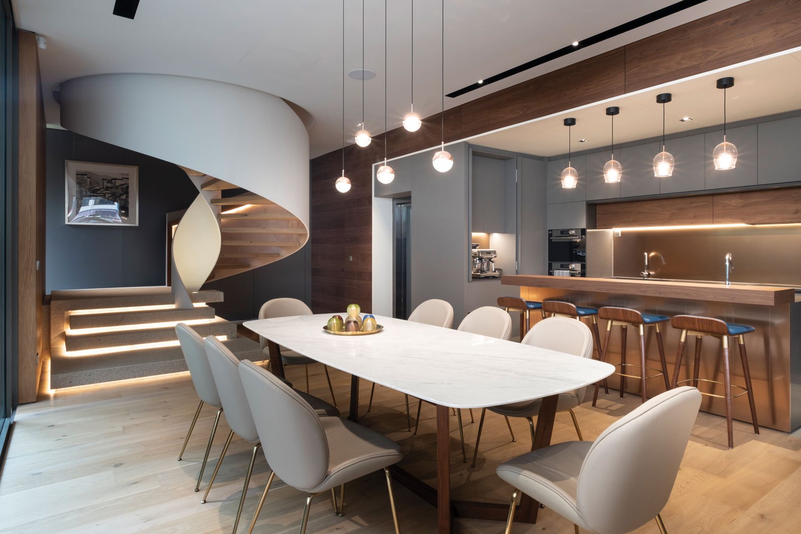 Dining Space with Hybrid / White Spaces