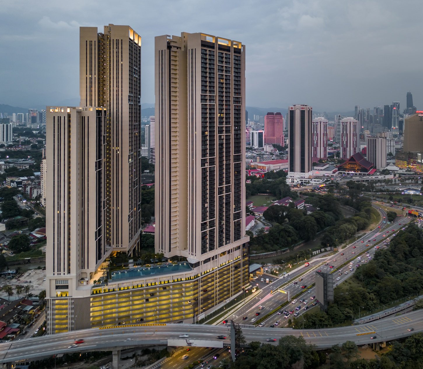 DUTA PARK RESIDENCES