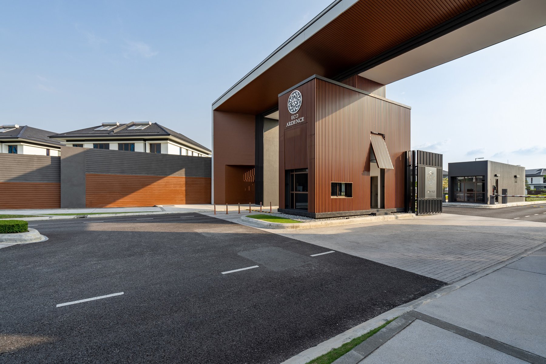 image of ECO ARDENCE, CORA