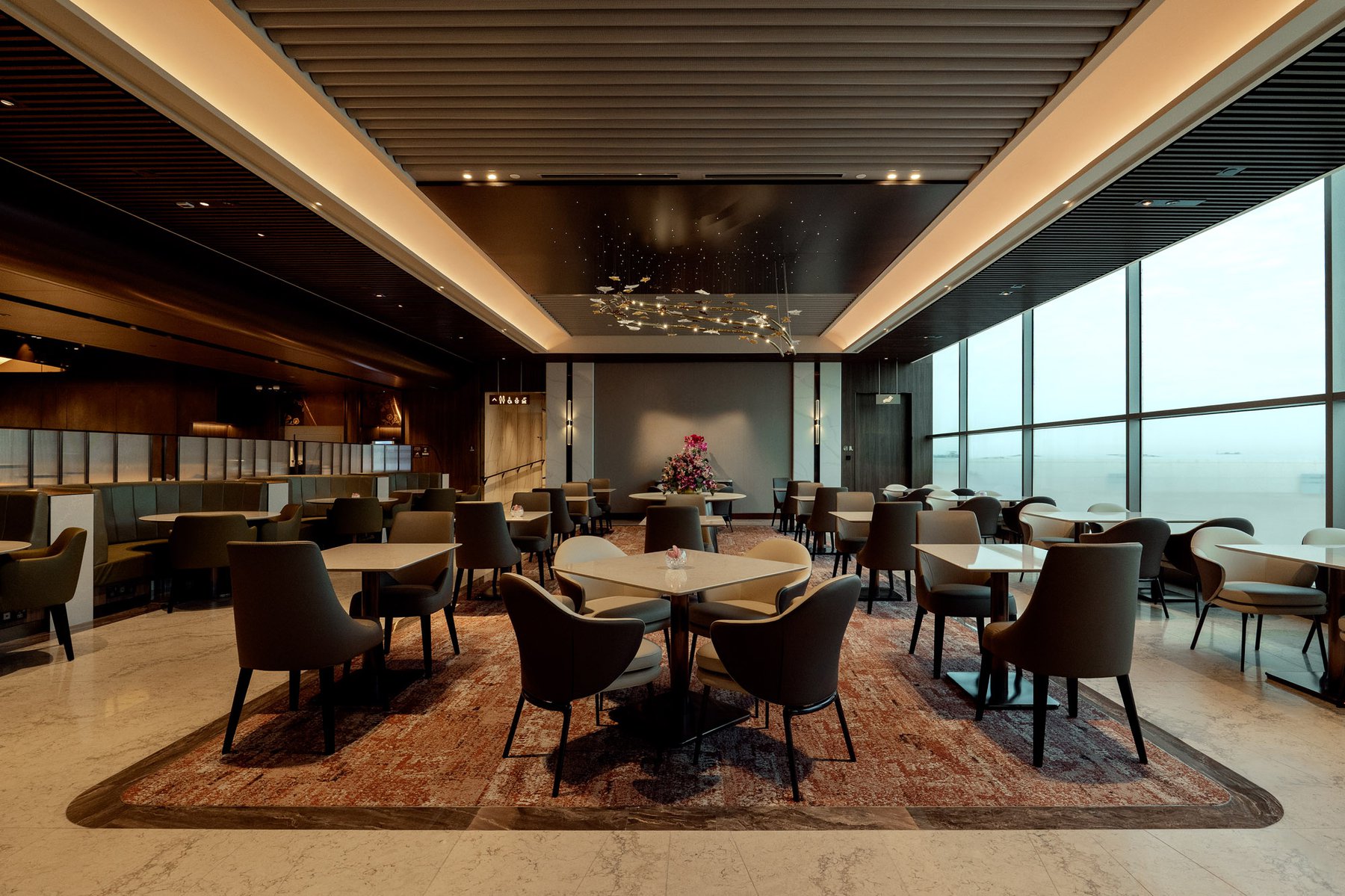 image of FIRST CLASS SILVERKRIS LOUNGE, T2