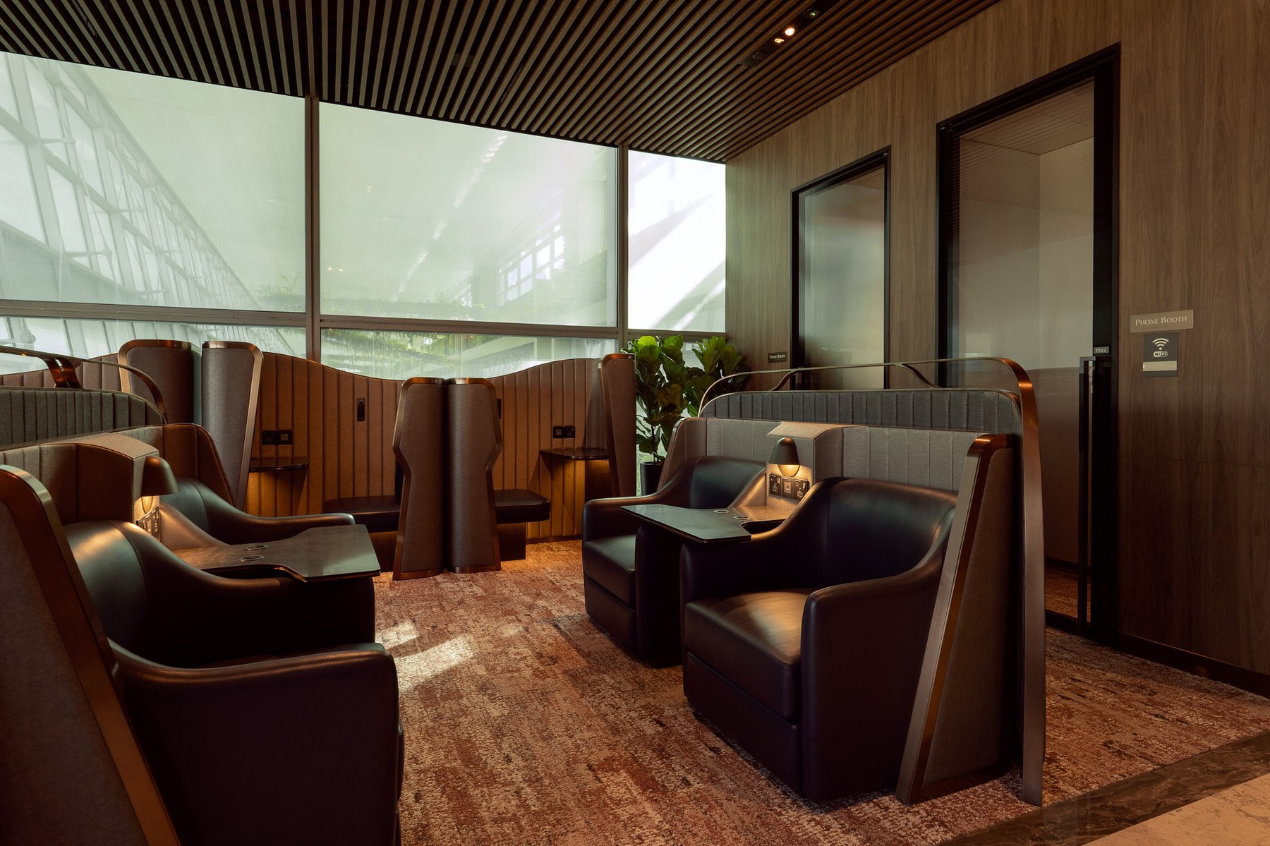 image of FIRST CLASS SILVERKRIS LOUNGE, T2