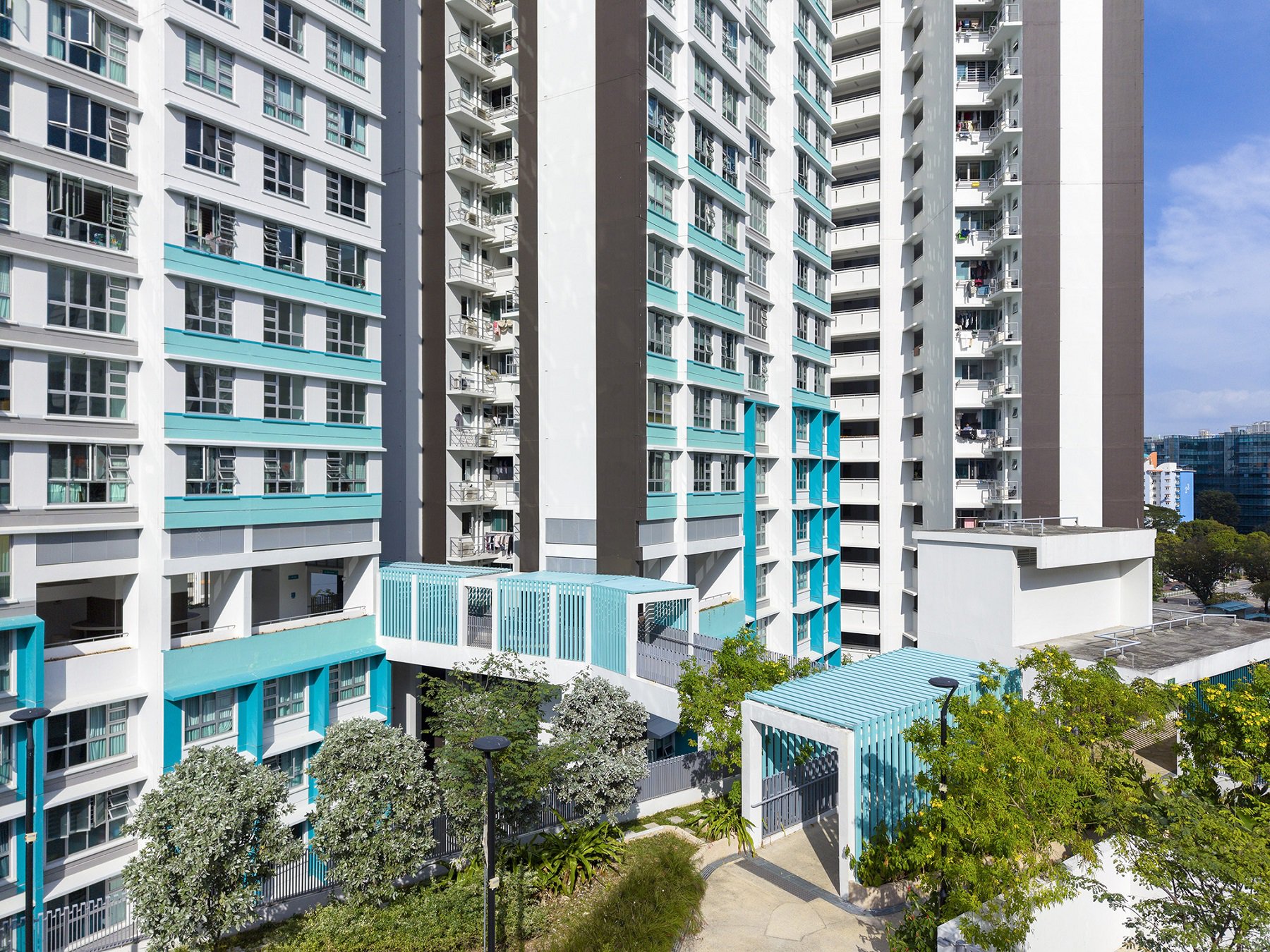 image of HDB TOWNER CREST