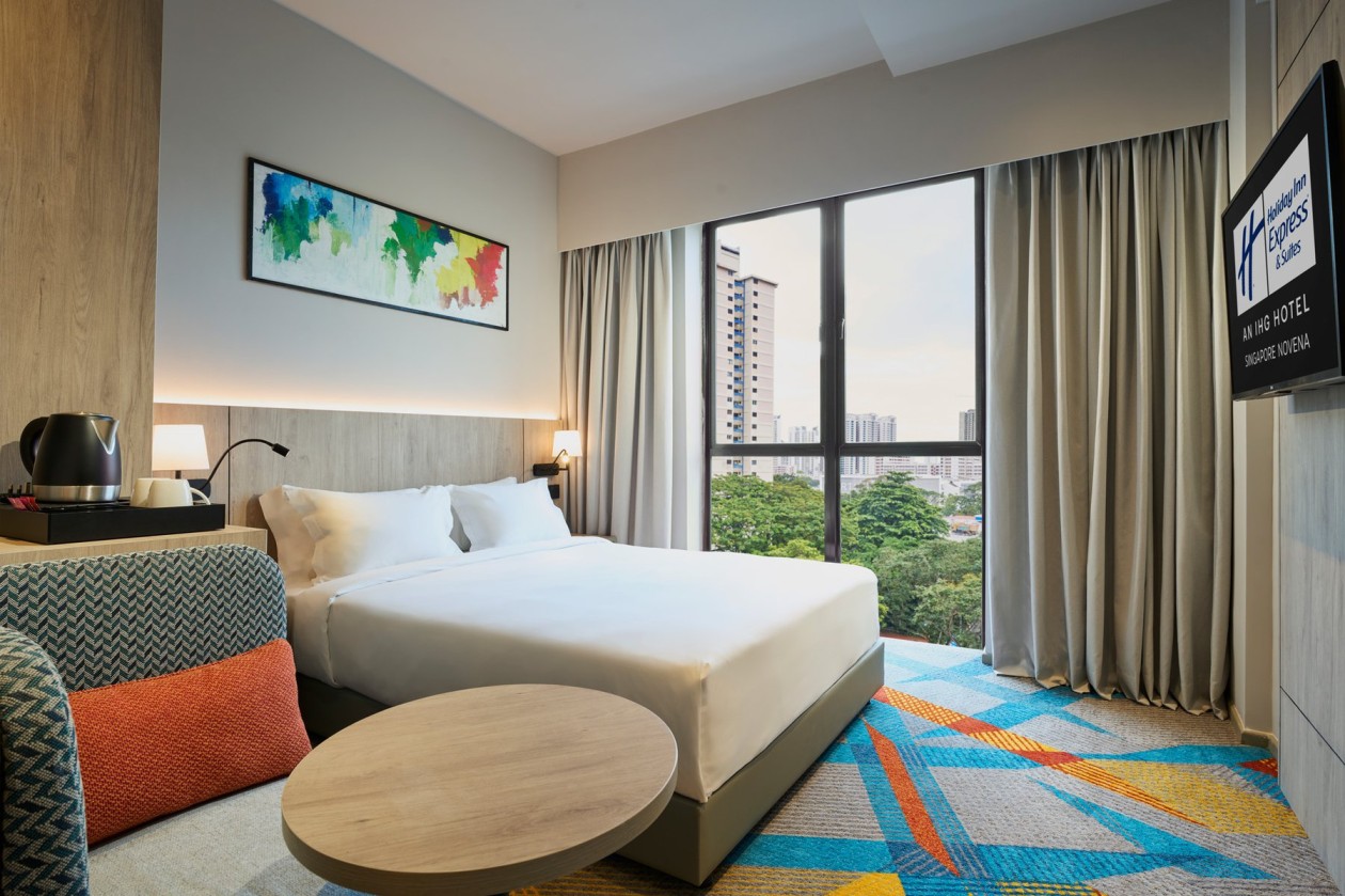 image of HOLIDAY INN EXPRESS & SUITES NOVENA