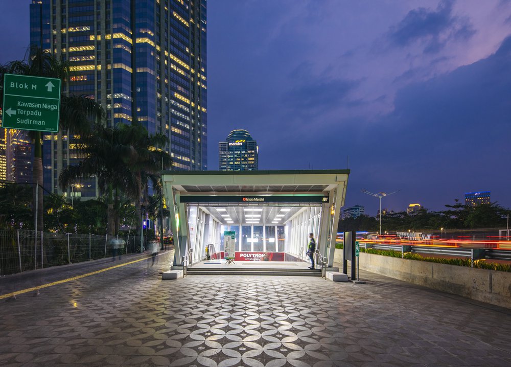 image of JMRT - ISTORA MANDIRI STATION