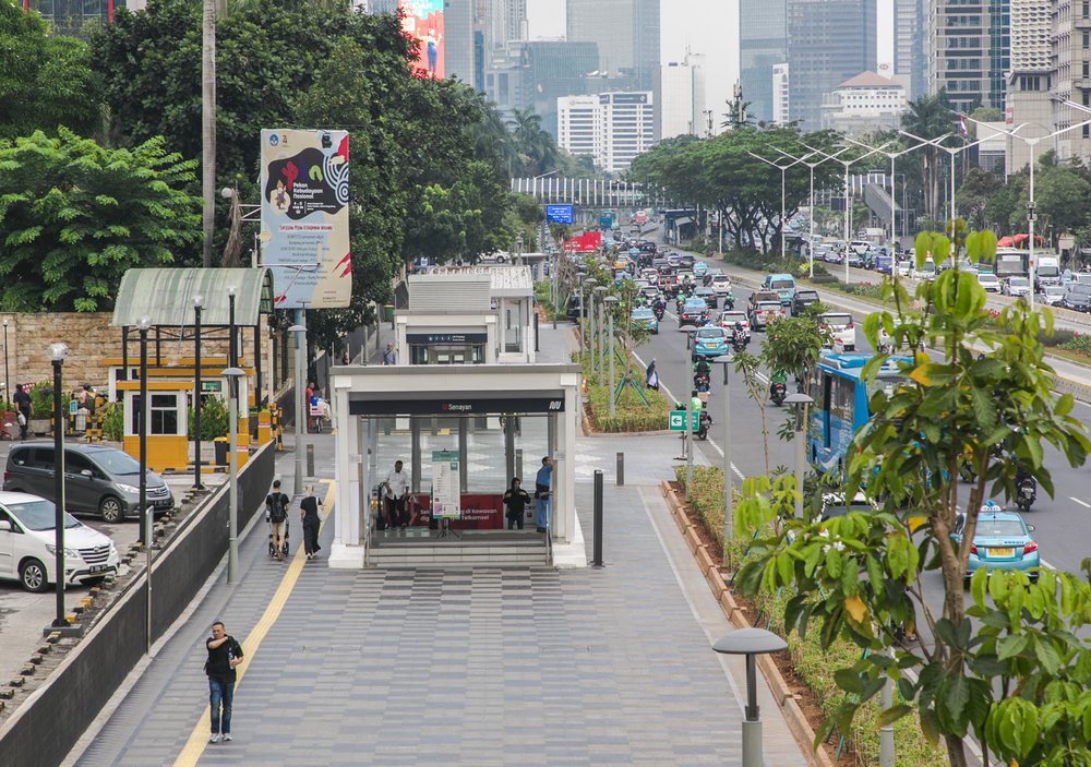 image of JMRT - SENAYAN STATION