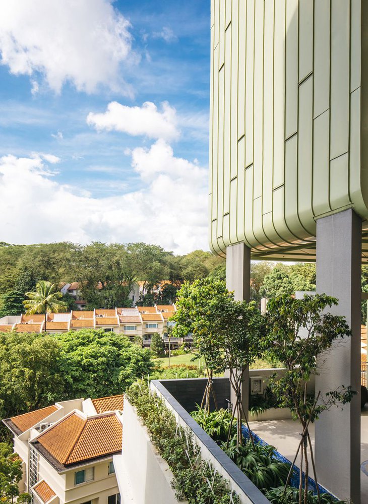 image of POLLEN & BLEU