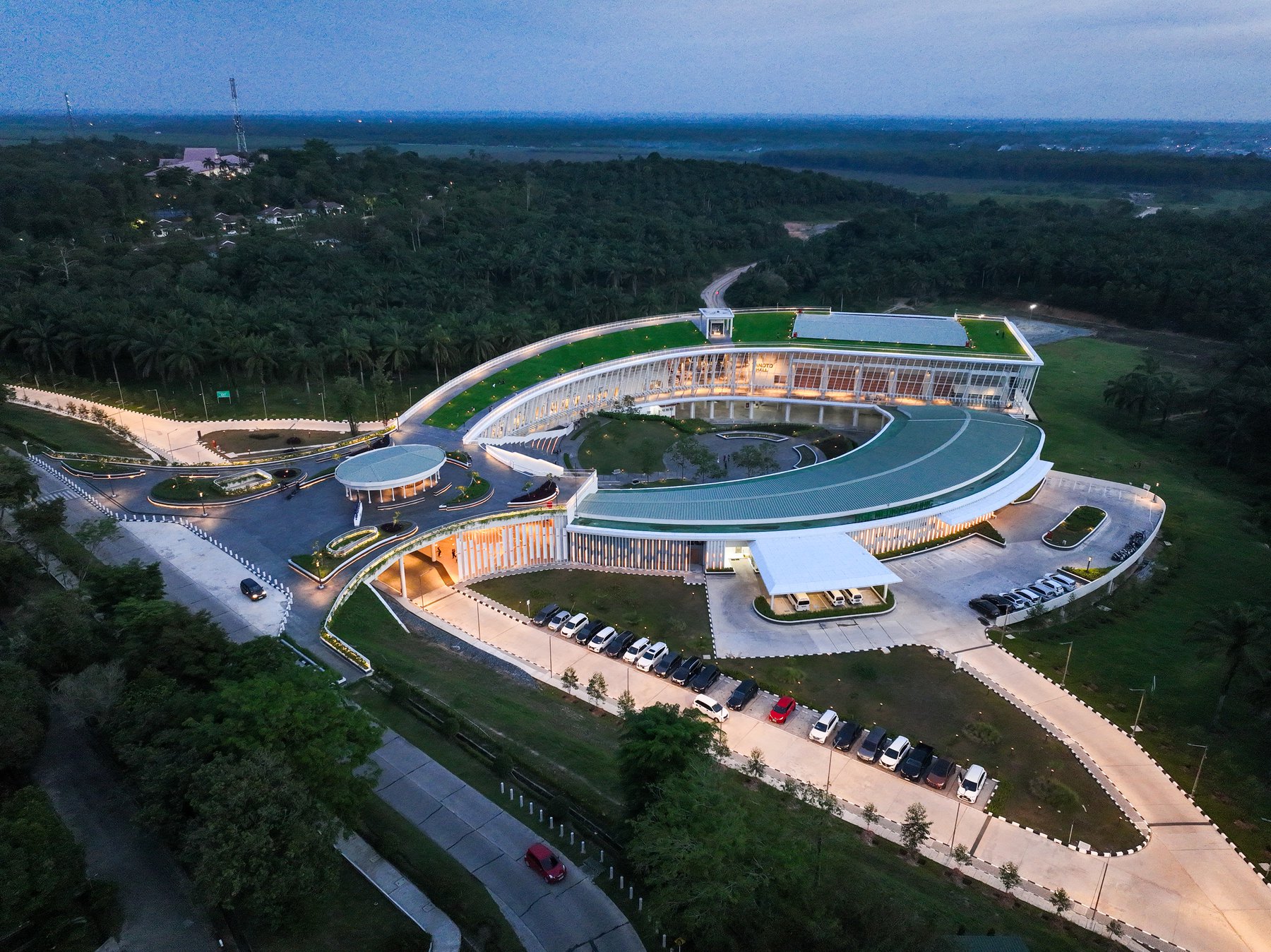 image of RGE COMMUNITY CENTRE