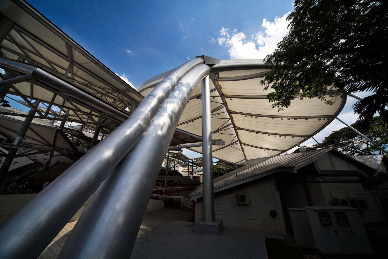 image of SINGAPORE TURF CLUB PARADE RING