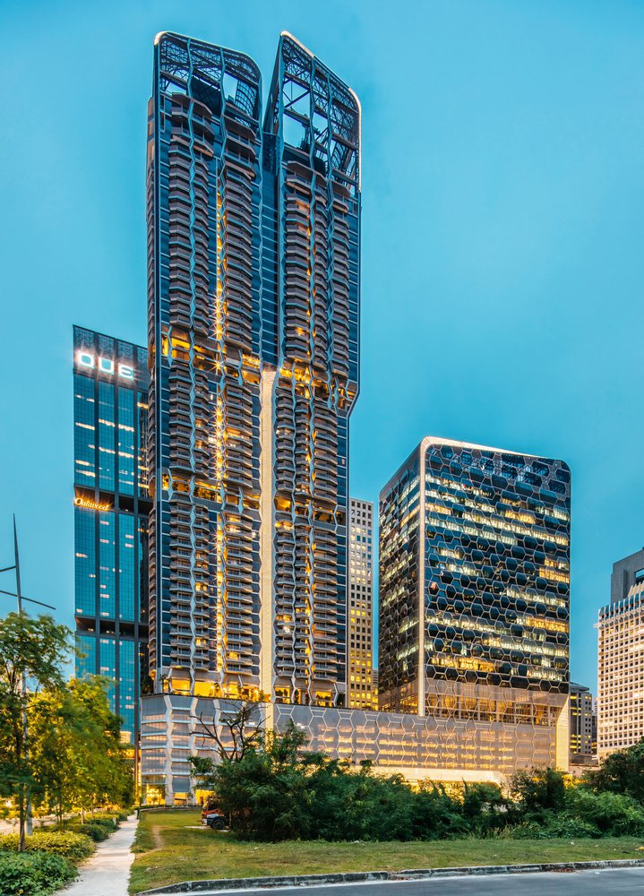 image of V ON SHENTON