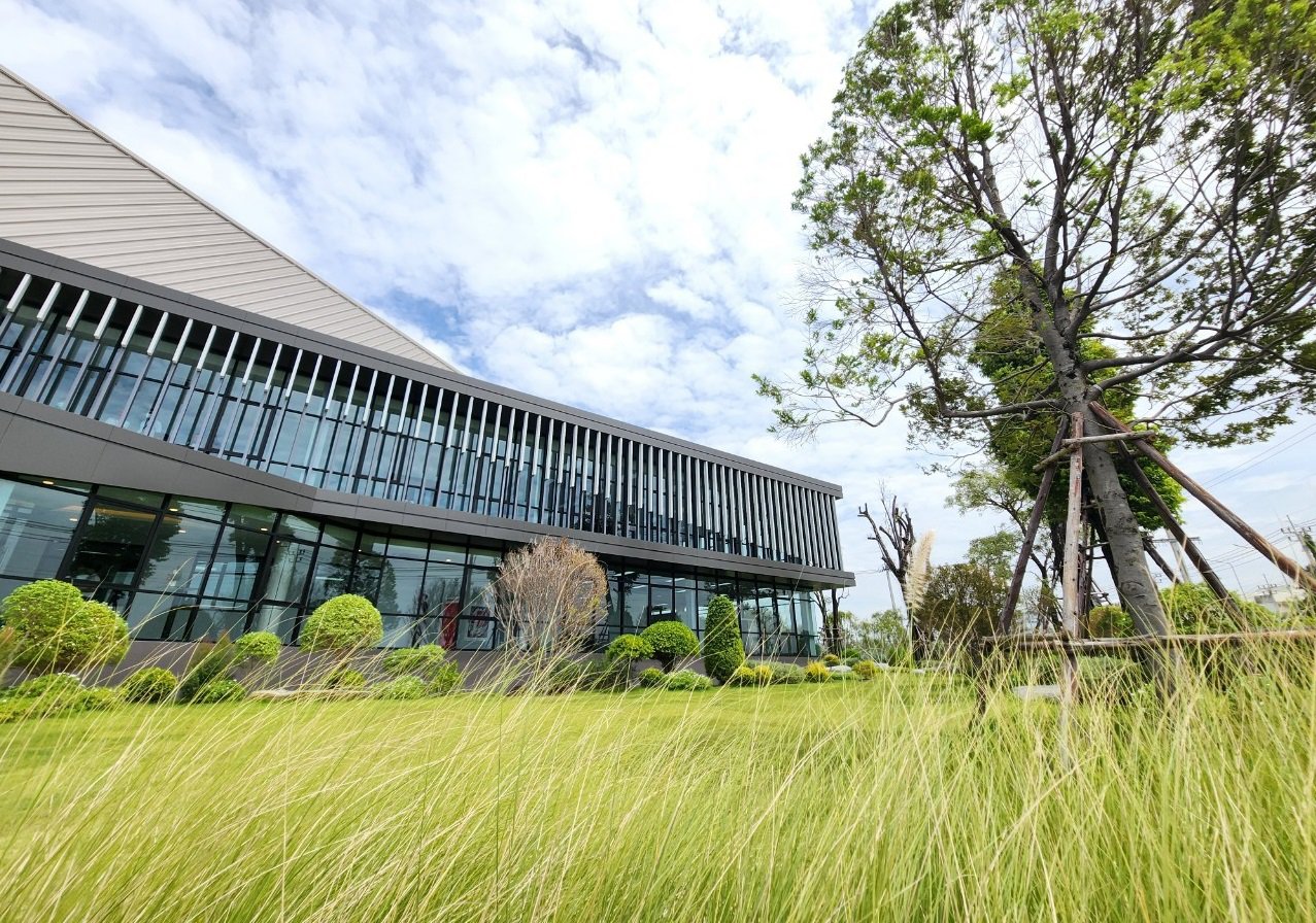 image of VITTORIA COTTON TIRES FACTORY